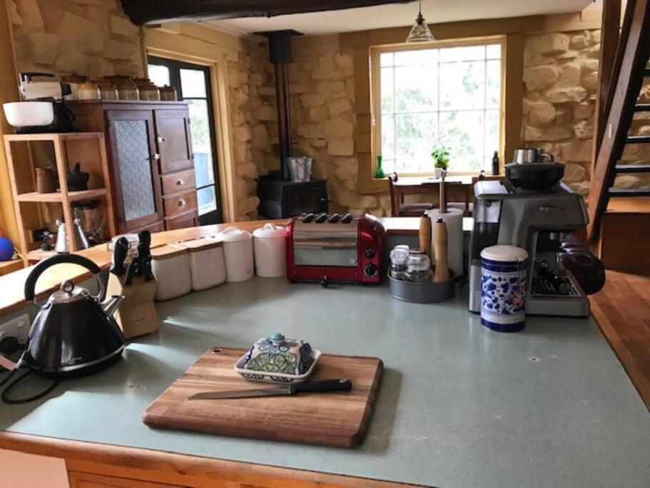 The Stone Cottage - Bruny Island Simpsons Bay 外观 照片